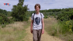 Cậu bé 11 tuổi đi bộ hơn 300km nhằm kêu gọi chống biến đổi khí hậu 