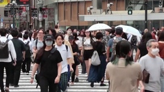 Nhật Bản: Người trẻ ngại hẹn hò, bố mẹ phải đi xem mắt hộ