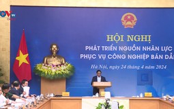 Thủ tướng Chính phủ Phạm Minh Chính chủ trì Hội nghị về phát triển nguồn nhân lực phục vụ công nghiệp bán dẫn