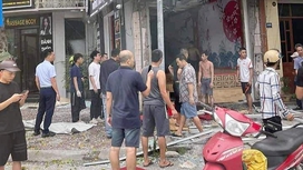 Hải Dương: Hai người bị bỏng sau tiếng nổ lớn trong quán lẩu