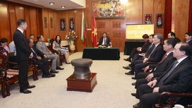 Chủ tịch Quốc hội gặp mặt một số Đại sứ Việt Nam tại các nước châu Âu