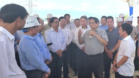 Thủ tướng kiểm tra dự án giao thông trọng điểm trên địa bàn tỉnh Khánh Hòa, Phú Yên, Bình Định