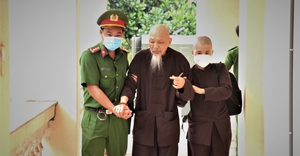 Vụ Tịnh thất Bồng Lai: Đủ chứng cứ xác định Lê Tùng Vân có hành vi 'loạn luân'