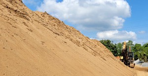 Hà Nội sẽ đấu giá lại quyền khai thác 3 mỏ cát tại Ba Vì và Bắc Từ Liêm