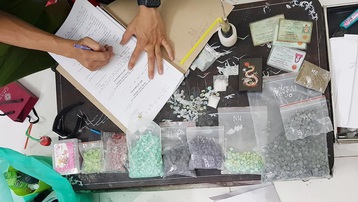 Phát hiện lò sản xuất ma túy “khủng” ở Bình Dương 