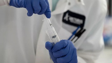 Moderna có thể cung cấp tới 20 triệu liệu vắc-xin ngừa Covid-19 tại Mỹ vào cuối năm nay