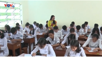 Trung tâm Y tế huyện Phú Quốc tổ chức khám sức khỏe cho học sinh trên địa bàn 