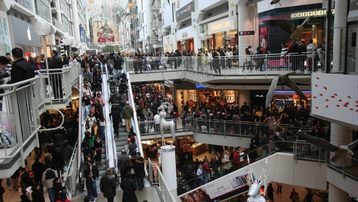 Doanh thu mua sắm trực tuyến trong ngày lễ Tạ Ơn đạt kỷ lục 5,1 tỷ đô la tại Mỹ