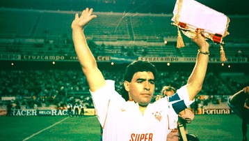 365 ngày đen tối nhất trong sự nghiệp của Maradona