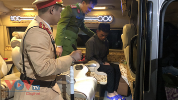 Quảng Ninh: Tạm giữ hình sự lái xe khách tàng trữ sử dụng chất ma túy