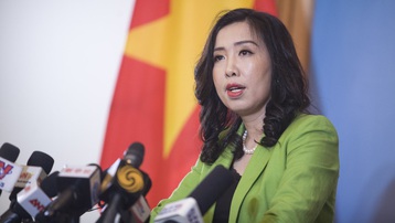 Việt Nam yêu cầu Trung Quốc chấm dứt việc du lịch ra quần đảo Hoàng Sa 