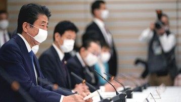 Nhật Bản: Covid-19 khiến tỉnh Osaka ban bố tình trạng khẩn cấp về y tế