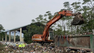 Núi rác 10.000 tấn ở Mỹ Đức (Hà Nội): Ai chịu trách nhiệm?