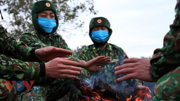 Bộ đội biên phòng Lai Châu căng mình tuần tra trong giá lạnh