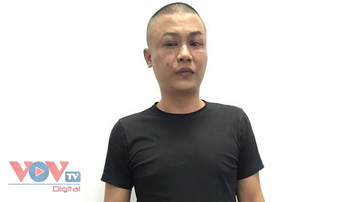 Đà Nẵng: Tạm giữ 2 thanh niên không đội mũ bảo hiểm chống người thi hành công vụ