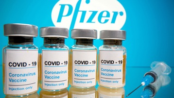 WHO: Vaccine Pfizer/Biontech cần thời gian giãn cách hơn 20 ngày giữa 2 mũi