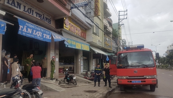Bình Định: Cháy tiệm thuốc bắc do sấy thuốc bất cẩn