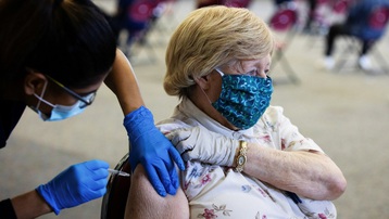 Viện Y tế Mỹ: Tiêm mũi tăng cường bằng vaccine khác loại an toàn và tăng miễn dịch