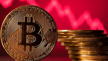 Giá Bitcoin ngày 27/10: Bitcoin đứt mạch tăng, thị trường thành chảo lửa