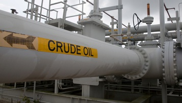 Giá dầu thô tại Mỹ chạm mốc cao nhất trong 7 năm