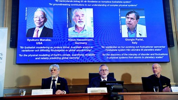 Giải thưởng Nobel Vật lý 2021 tôn vinh các nghiên cứu đột phá từ khí hậu, nguyên tử tới hành tinh