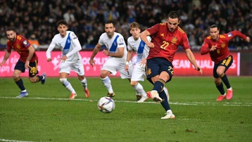 Kết quả Hy Lạp 0-1 Tây Ban Nha: La Roja tái chiếm ngôi đầu