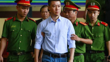 Phan Sào Nam phải ngồi tù trở lại bao nhiêu lâu?