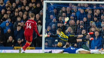 Kết quả Everton 1-4 Liverpool: Ngày thăng hoa của Salah