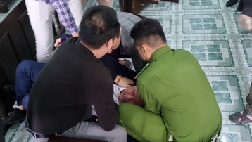 Đà Nẵng: GĐ công ty bất động sản uống thuốc diệt côn trùng tự tử tại phiên tòa