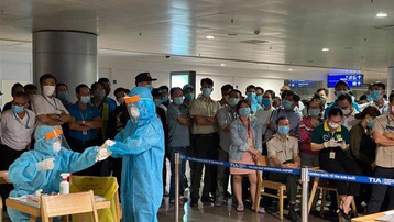 TP Hồ Chí Minh: Thêm 1 ca mắc COVID-19 là nhân viên sân bay Tân Sơn Nhất