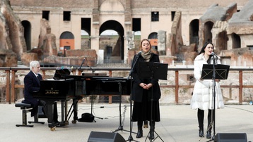 Italia: Đấu trường La mã mở cửa trở lại với buổi hòa nhạc đặc biệt mang thông điệp hi vọng
