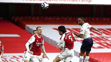 Arsenal 0-1 Man City: Đánh bại Arsenal, Man City thắng trận thứ 18 liên tiếp