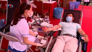 Khắc phục tình trạng khan hiếm nguồn máu cứu người