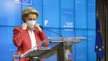 EU quyết ngăn cản xuất khẩu vaccine ngừa Covid-19 ra ngoài khối 