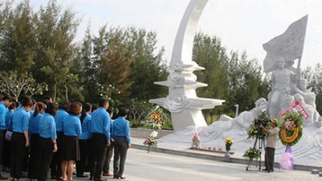 Khu tưởng niệm Chiến sĩ Gạc Ma gần 220.000 lượt khách viếng
