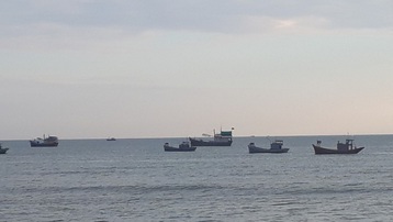 Tàu chìm trên vùng biển Bình Thuận: Nguy cơ xảy ra sự cố tràn dầu là rất ít
