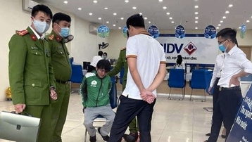 Người đàn ông xông vào cướp ngân hàng BIDV ở Hà Nội