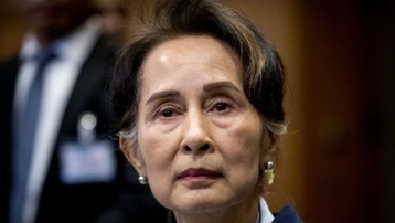 Bà San Suu Kyi bị cáo buộc thêm tội danh mới