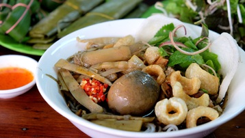 Việt Nam có 6 món bún mới nghe tên thôi đã thấy độc lạ, toàn là đặc sản ngon nức tiếng chỉ người địa phương mới biết