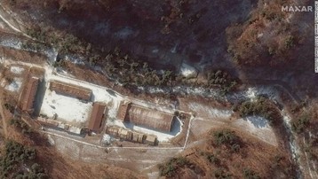 Ảnh vệ tinh tiết lộ Triều Tiên che đậy đường hầm tới nơi cất giữ vũ khí hạt nhân