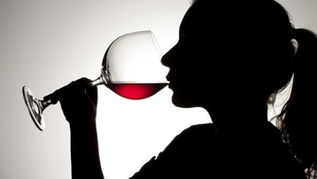 5 quy tắc cơ bản khi uống rượu vang