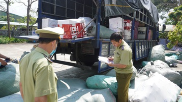 Quảng Nam: Tạm giữ gần 6 tấn hàng hóa không rõ hóa đơn, chứng từ