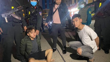 Đà Nẵng: Nổ súng truy bắt nhóm học sinh mang hung khí chém nhau