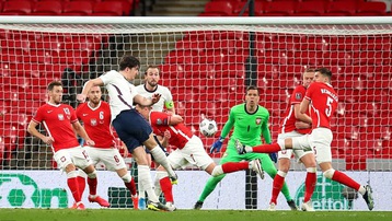 Kết quả Anh 2-1 Ba Lan: Maguire lập chiến công