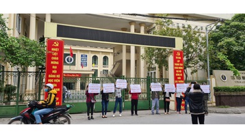 Tắc trách của Học viện Múa Việt Nam đẩy hơn 300 học sinh vào bế tắc