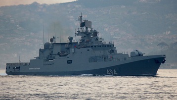 20 tàu chiến, máy bay chiến đấu Nga rầm rộ kéo đến Biển Đen
