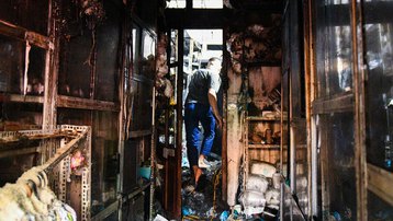 Vụ cháy nhà khiến 4 người chết: Trách nhiệm thuộc về ai?