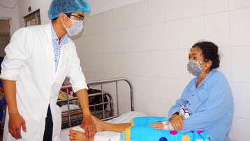 Cần Thơ: Phẫu thuật thành công cho nữ bệnh nhân thoát khỏi nguy cơ đoạn chi