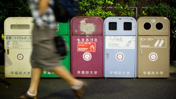Vì sao Nhật Bản ít thùng rác?