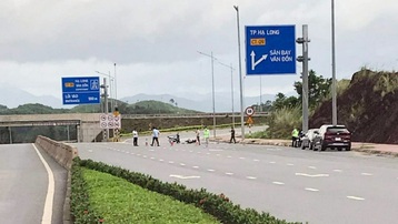 Quảng Ninh: Tai nạn xe máy, 2 người tử vong, 1 người bị thương nặng